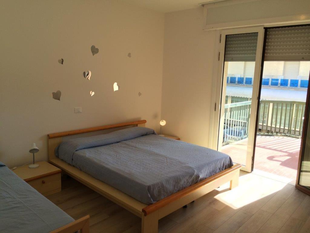 Residence Panfilo - Walterigato Apartments Solo Per Famiglie Lido di Jesolo Kültér fotó